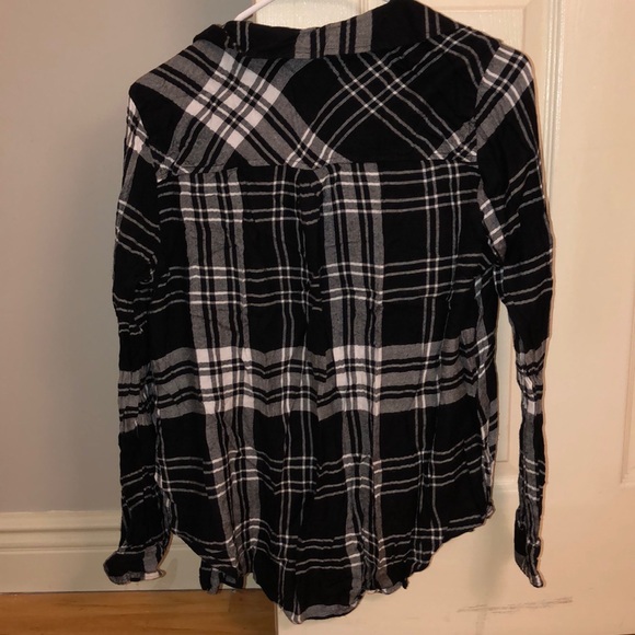 B&W Flannel - Picture 3 of 3